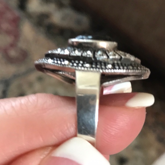 Art Deco Onyx and Marcasite Sterling Silver Ring - Picture 3 of 7